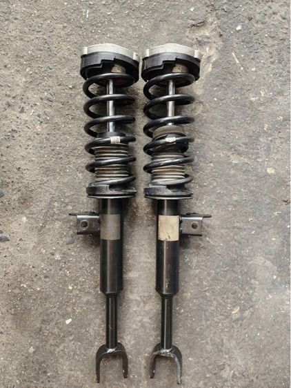 โช๊คหน้า BMW F30