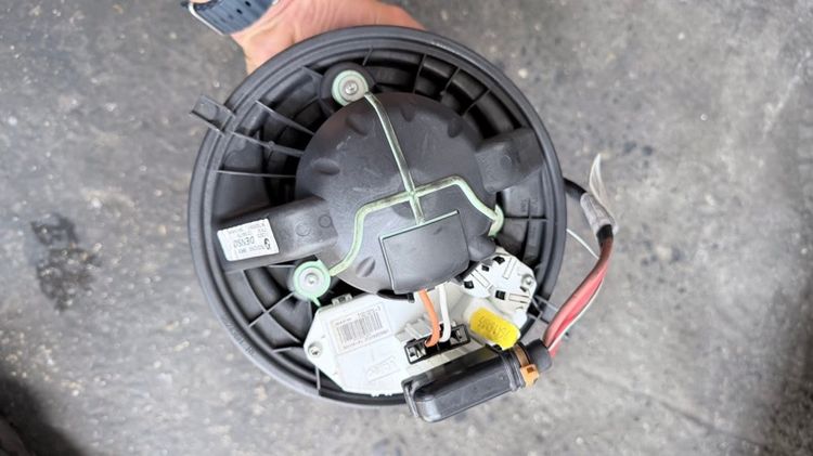 พัดลมแอร์ โบเวอร์แอร์ BMW E90 E84 รูปที่ 7