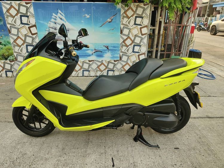 🛵ยังไงก็ขาย FORZA300 ปี 57 เครื่องดี สีสวย สตาร์ทมือ เล่มชุดโอนครบ+เปลี่ยนถ่ายน้ำมันเครื่องฟรี ส่งฟรี30 ก.ม รูปที่ 2