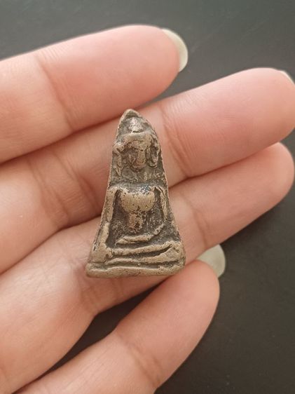 พระผงสุพรรณหน้าแก่