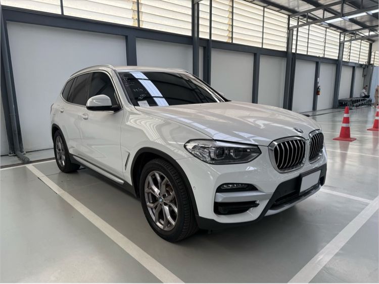BMW X3 2021 2.0 xDrive30e xLine Utility-car ปลั๊กอินไฮบริด (PHEV) ไม่ติดแก๊ส เกียร์อัตโนมัติ ขาว รูปที่ 2