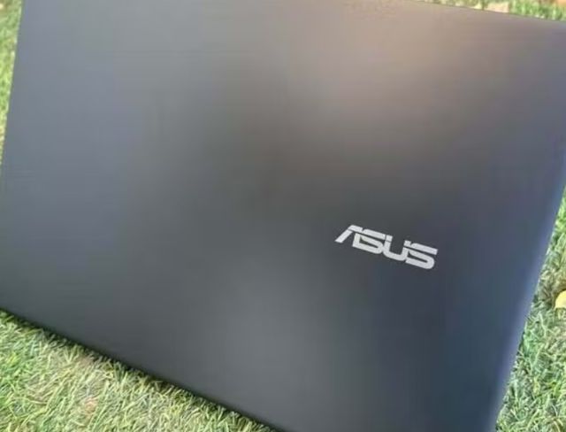 Republic Of Gamers (ROG Gaming) ใช่ 16 กิกะไบต์ วินโดว์ Micro USB ASUS Gaming V16 V3607VH-RP521W