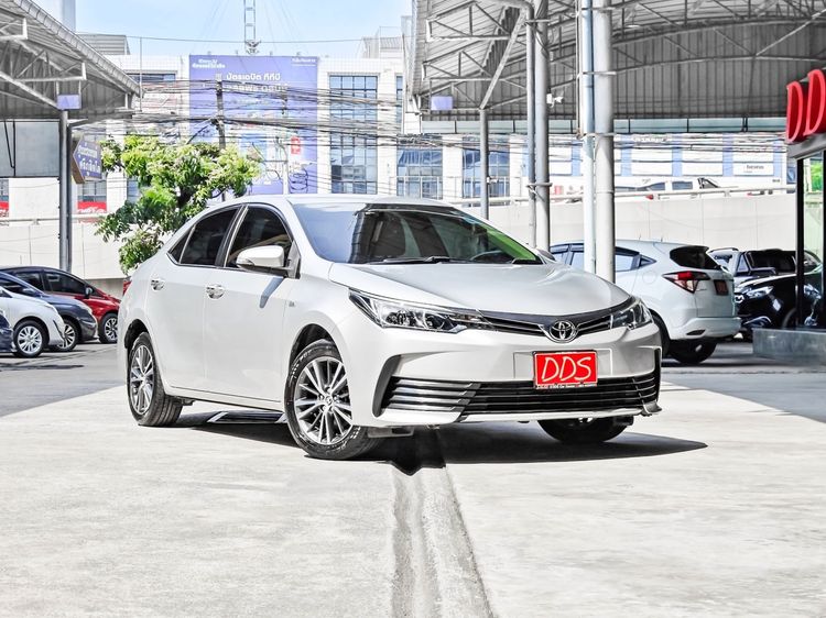 Toyota Altis 2017 1.6 G Sedan เบนซิน เกียร์อัตโนมัติ เทา รูปที่ 4