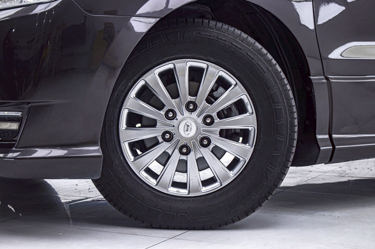 Hyundai H-1  2017 2.5 Elite Utility-car ดีเซล ไม่ติดแก๊ส เกียร์อัตโนมัติ น้ำตาล รูปที่ 4