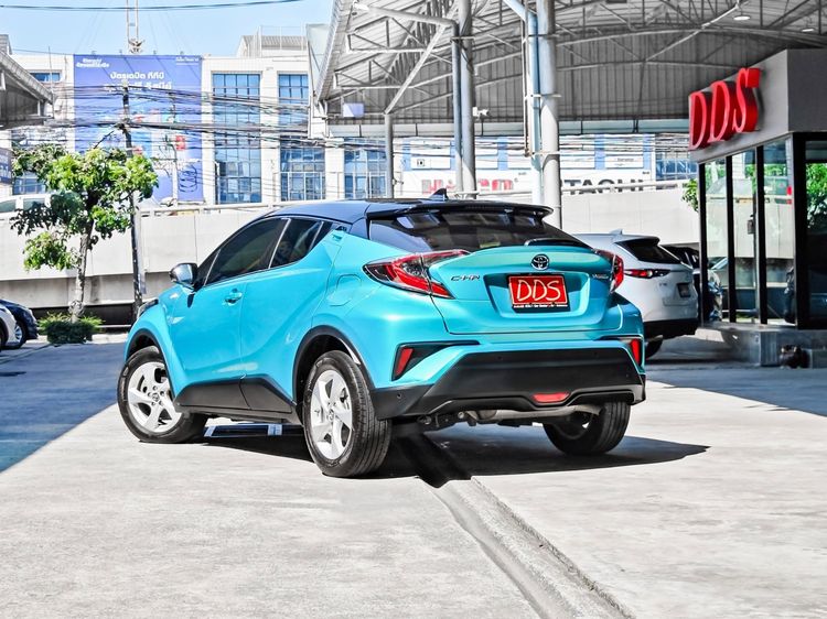 Toyota C-HR 2018 1.8 HV Hi Utility-car ไฮบริด เกียร์อัตโนมัติ เขียว รูปที่ 3