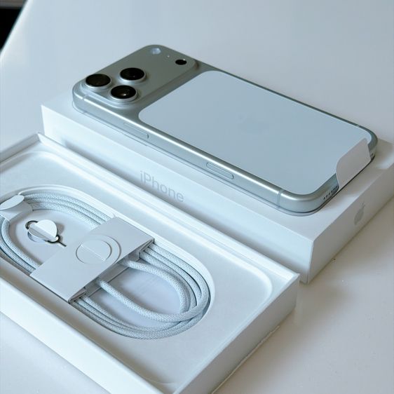 ไอโฟน iPhone 17 Pro Max ความจุ 256 GB สี Silver ขาวเครื่องใหม่มากๆ ไร้ตำหนิ ประกันเหลือ มือสอง รูปที่ 8