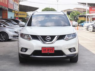 NISSAN X-TRAIL 2.5 V 4WD 4WD SUNROOF 2016 รถบ้าน มือเดียว ไมล์น้อย พร้อมใช้