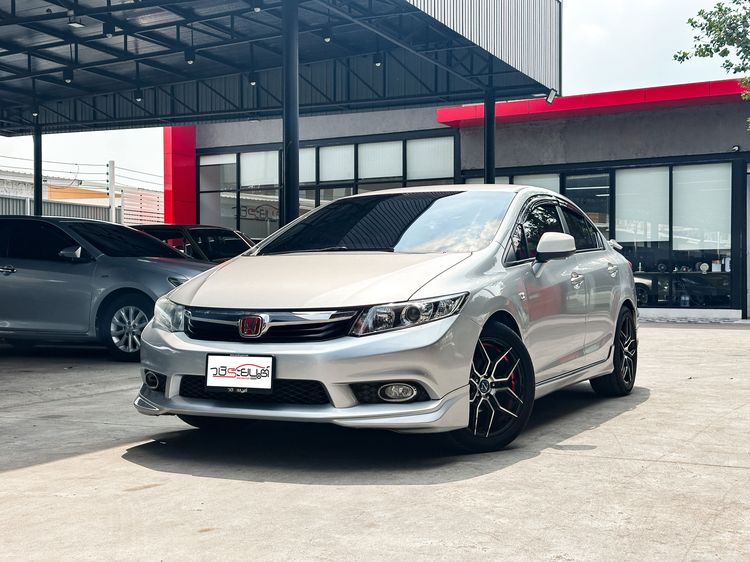 Honda Civic 2013 1.8 S i-VTEC Sedan เบนซิน เกียร์อัตโนมัติ เทา