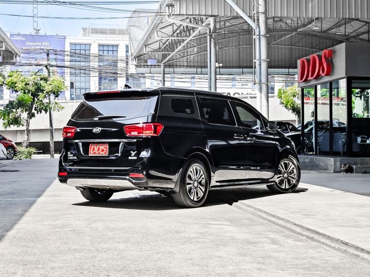 Kia Grand Carnival 2020 2.2 SXL Van ดีเซล เกียร์อัตโนมัติ ดำ รูปที่ 2