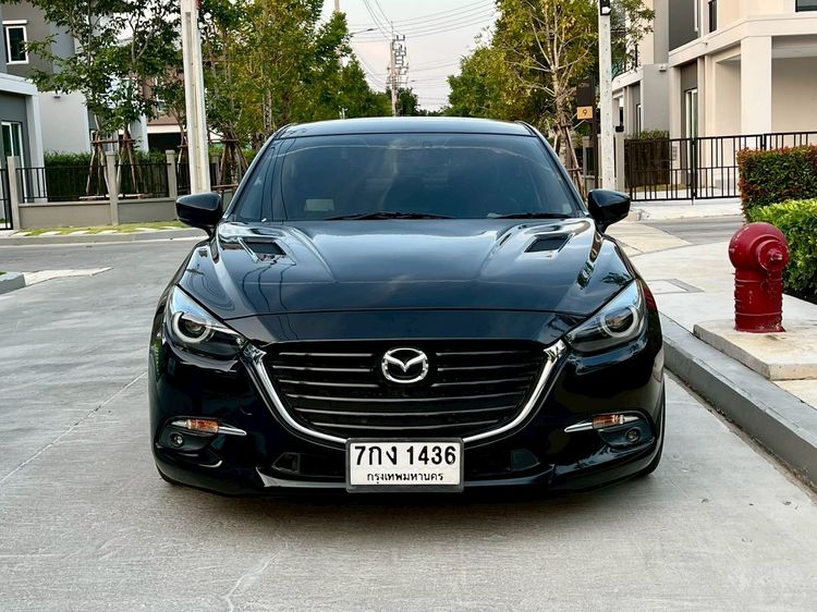 Mazda Mazda3 2018 2.0 S Sedan เบนซิน ไม่ติดแก๊ส เกียร์อัตโนมัติ ดำ รูปที่ 3