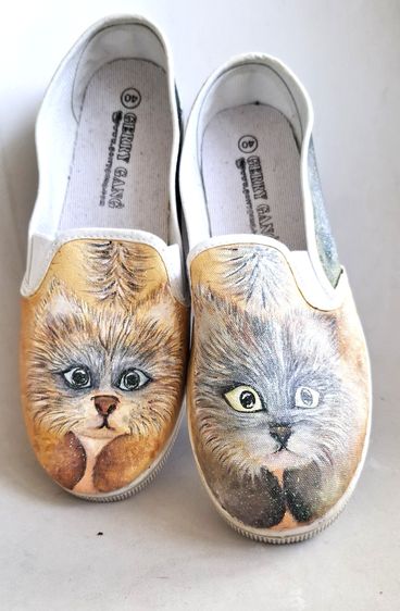 รองเท้าผ้าใบเพ้นท์มือ  รูปที่ 10