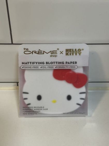 The Creme Shop x Sanrio Hello Kitty กระดาษซับหน้ามัน จำนวน 100 แผ่น แบบตลับมีกระจกในตัว พร้อมพัฟ Hello Kitty