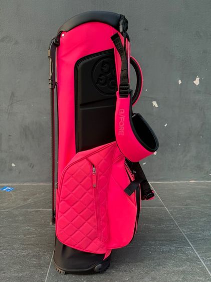 GFORE Daytona Plus Golf Bag in Knockout Pink Color รูปที่ 3