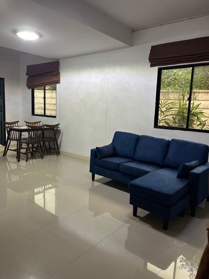 Pruksa 2017 มีบางส่วน ไม่ใช่ ให้เช่าทาวน์โฮมแอร์ทั้งหลังใกล้ศูนย์ราชการแจ้งวัฒน์ รูปที่ 3