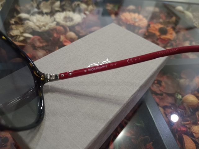 ขายแว่นกันแดด Dior แท้ รูปที่ 6