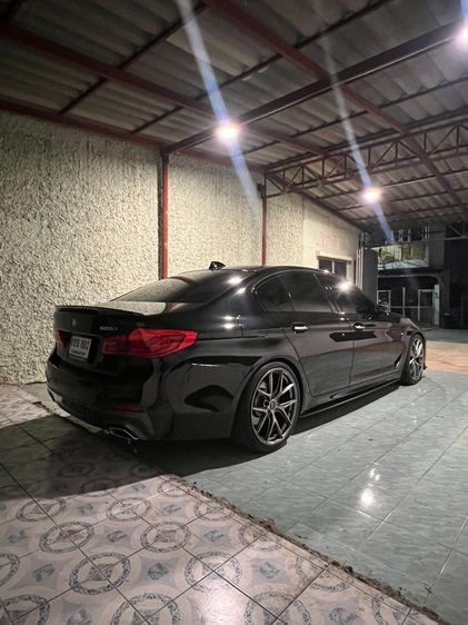 BMW Series 5 2019 520d Sedan ดีเซล ไม่ติดแก๊ส เกียร์อัตโนมัติ ดำ รูปที่ 3