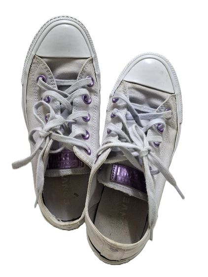 รองเท้าผ้าใบคอนเวิร์ส สีม่วงพาสเทล  รูปที่ 2