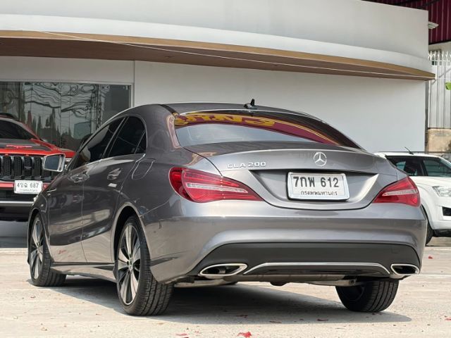 Mercedes-Benz CLA-Class 2018 CLA200 เบนซิน เกียร์อัตโนมัติ เทา รูปที่ 2