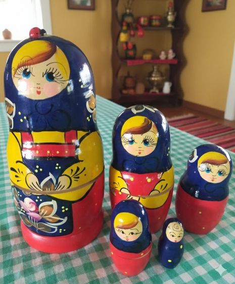 ตุ๊กตาแม่ลูกดก (Matryoshka) ของแท้จากรัสเซีย 🇷🇺 เซต 5 ตัว รูปที่ 2