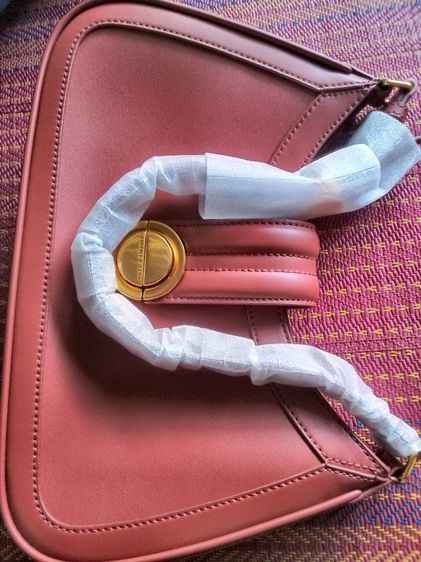 กระเป๋าผู้หญิง รูปที่ 4