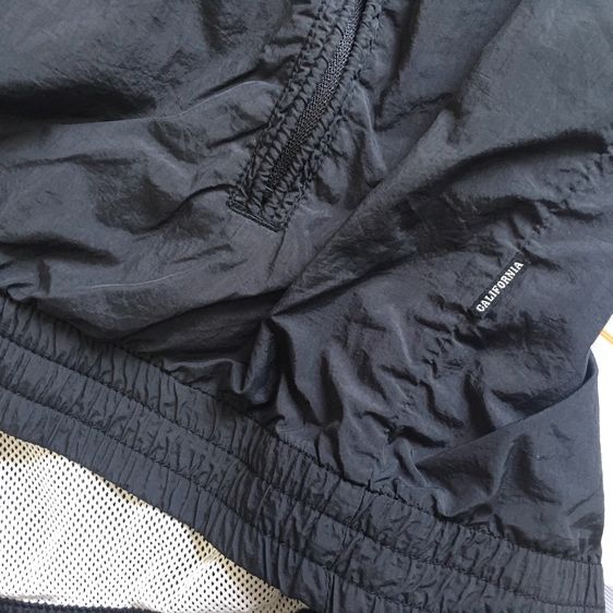 Who.A.U Vintage Windbreaker สีทูโทน ครีม-ดำ สภาพดี รูปที่ 9