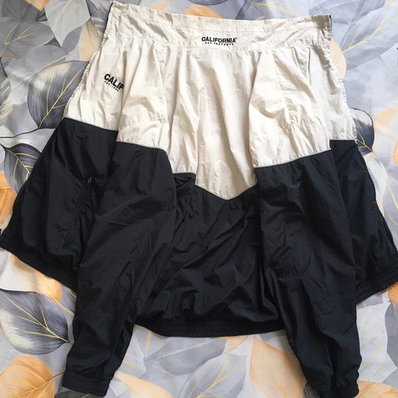 Who.A.U Vintage Windbreaker สีทูโทน ครีม-ดำ สภาพดี รูปที่ 12