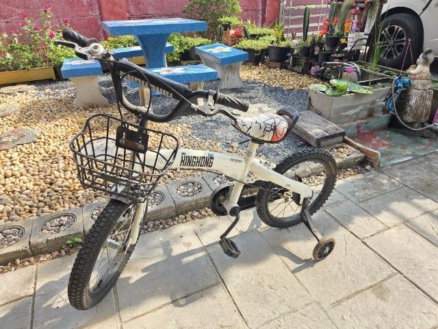 จักรยานผู้ใหญ่ 1 คัน  และ เด็ก 1 คัน (ขายคู่)