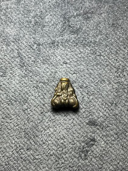 พระปิดตามหานิยม รูปที่ 2