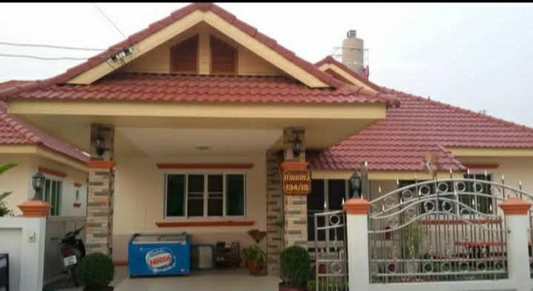 ขายบ้านพร้อมที่ดิน เจ้าของขายเอง อยู่แถวร.ร.เทศบาลบ้านกลาง ใกล้นิคมฯ สันป่าฝ้าย ตลาดอินทร 