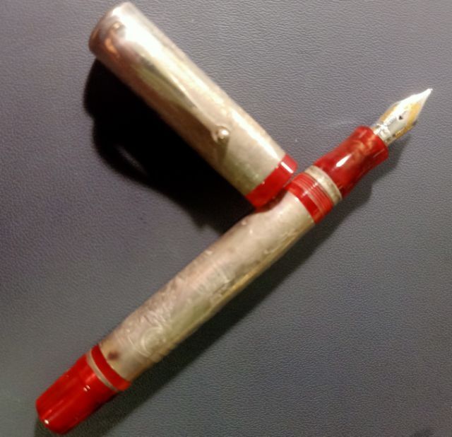 MONTEGRAPPA FOUNTAIN PEN 1000 MIGLIA รูปที่ 3