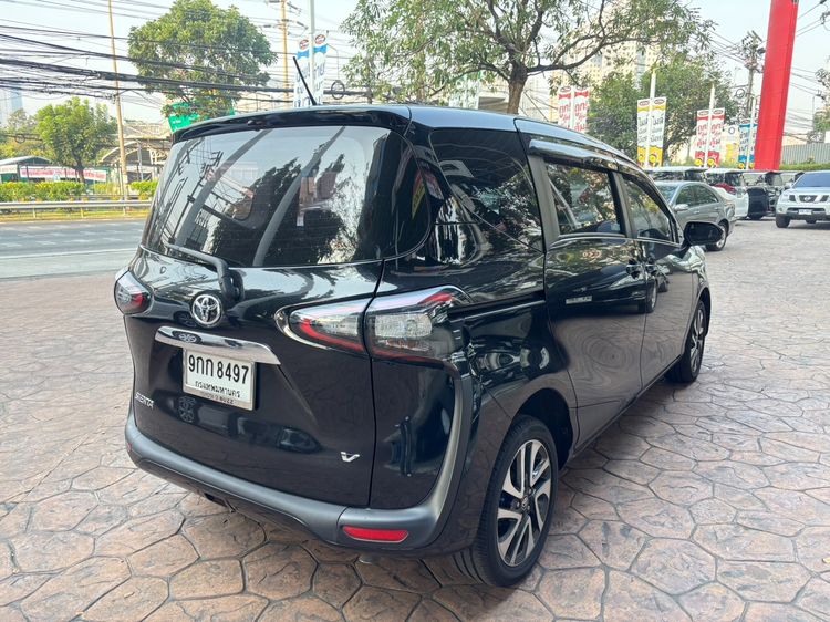 Toyota Sienta 2019 1.5 V Sedan เบนซิน ไม่ติดแก๊ส เกียร์อัตโนมัติ ดำ รูปที่ 4