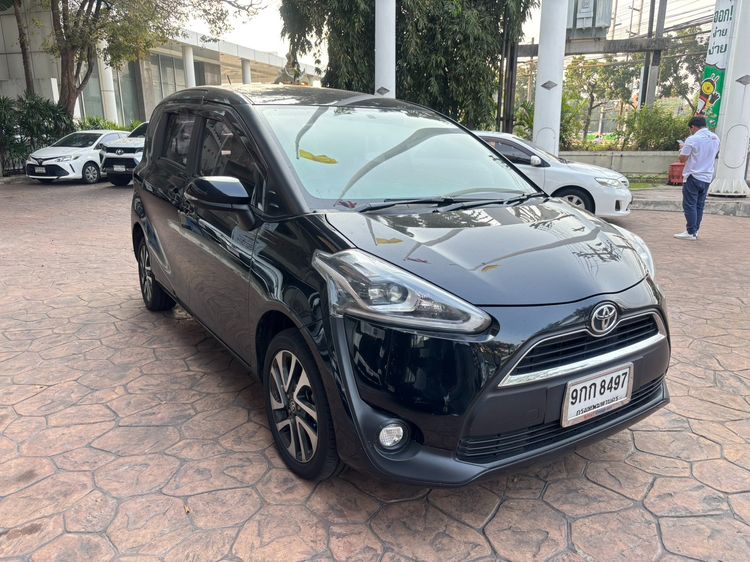 Toyota Sienta 2019 1.5 V Sedan เบนซิน ไม่ติดแก๊ส เกียร์อัตโนมัติ ดำ รูปที่ 2