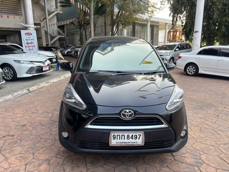 Toyota Sienta 2019 1.5 V Sedan เบนซิน ไม่ติดแก๊ส เกียร์อัตโนมัติ ดำ รูปที่ 3