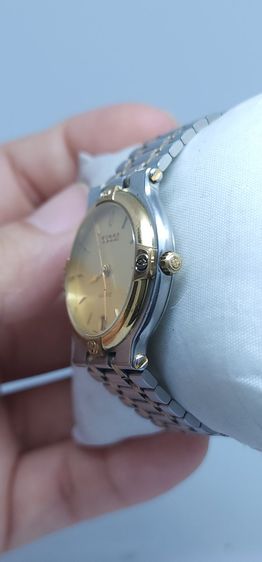 Z006 นาฬิกา GUCCI Quartz หน้าปัดทอง ขนาด 32mm สายสแตนเลสแท้ มือสอง สวยคลาสสิก รูปที่ 3