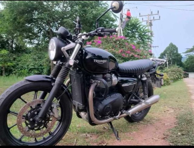รถไทรอัมพ์ รุ่น T900
900cc โฉม2019 (ปั้มเบรกเบรมโบ้) จดทะเบียน2018 รูปที่ 4