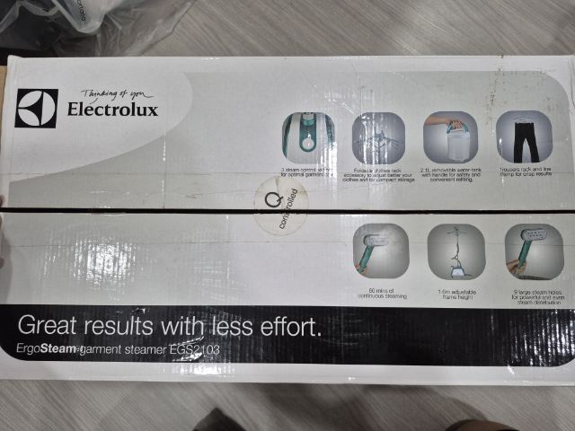 เครื่องรีดผ้าไอน้ำถนอมผ้า Electrolux Garment Steamer รุ่น EGS2103

 รูปที่ 8