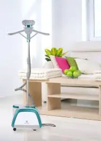 เครื่องรีดผ้าไอน้ำถนอมผ้า Electrolux Garment Steamer รุ่น EGS2103

 รูปที่ 2