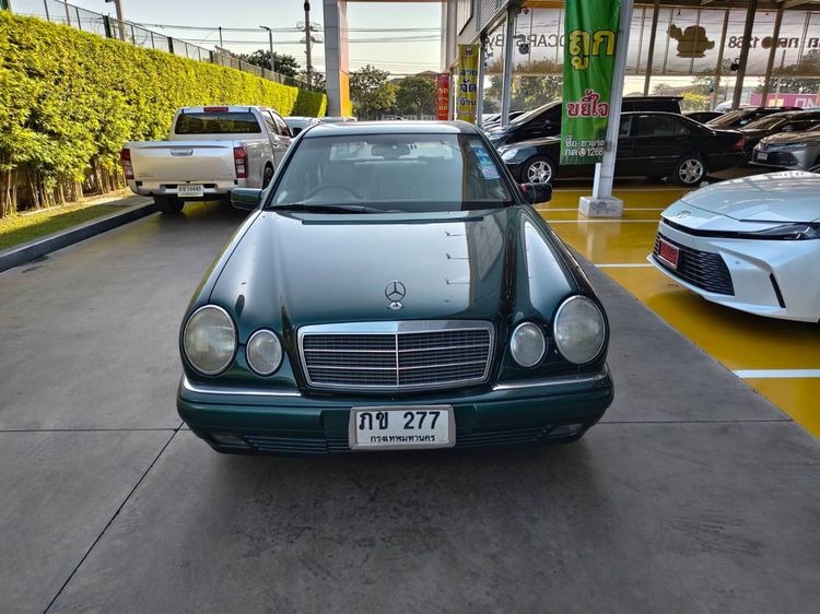 Mercedes-Benz E-Class 1999 E230 Sedan เบนซิน ไม่ติดแก๊ส เกียร์อัตโนมัติ เขียว รูปที่ 3
