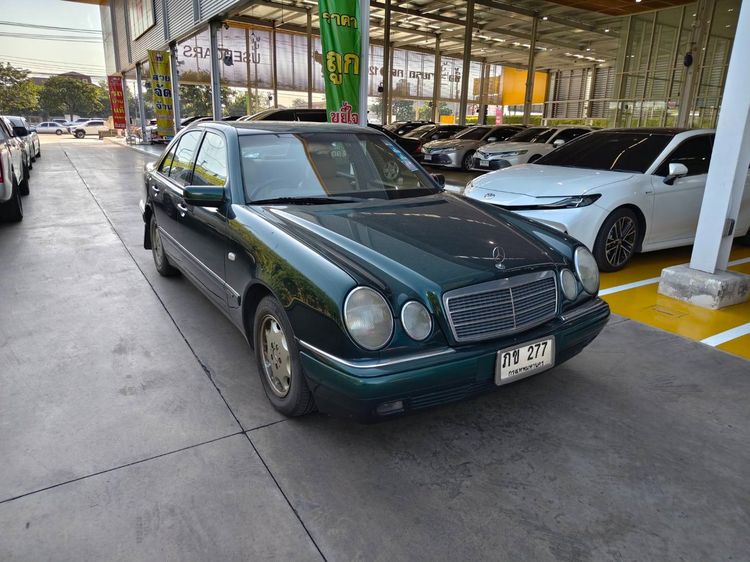 Mercedes-Benz E-Class 1999 E230 Sedan เบนซิน ไม่ติดแก๊ส เกียร์อัตโนมัติ เขียว รูปที่ 2