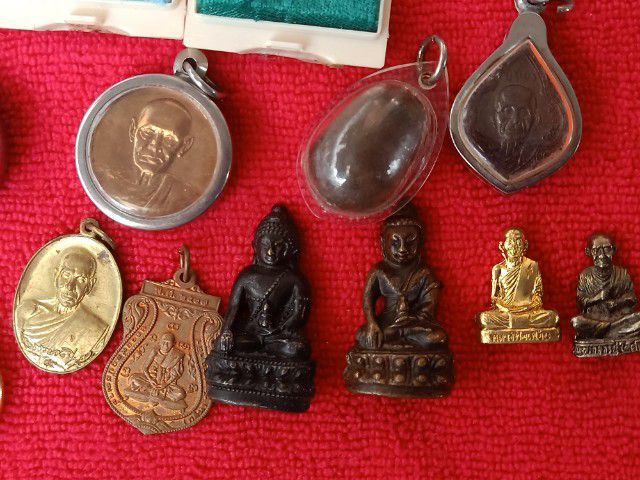 พระบ้านๆ เหมา 30 องค์ 1000 รูปที่ 9