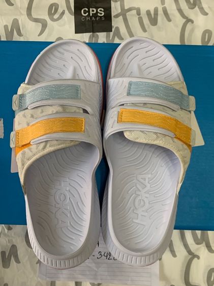 รองเท้าแตะ Hoka รูปที่ 3