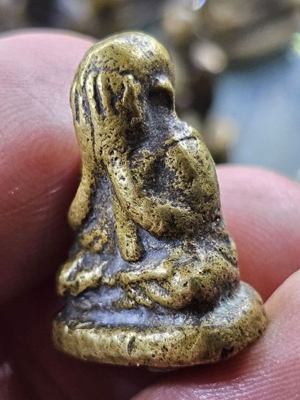 หลวงพ่อเงิน พิมพ์พระปิดตา หลังยันต์อุ กรุวัดเขาพระใต้พิจิตร ทันหลวงพ่อเงินท่านปลุกเสก เนื้อเดียวกันกับวัดบางคลาน หายากครับ รูปที่ 3