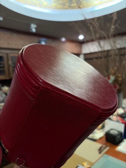 Louis Vuitton Cannes ลายไม้  รูปที่ 2