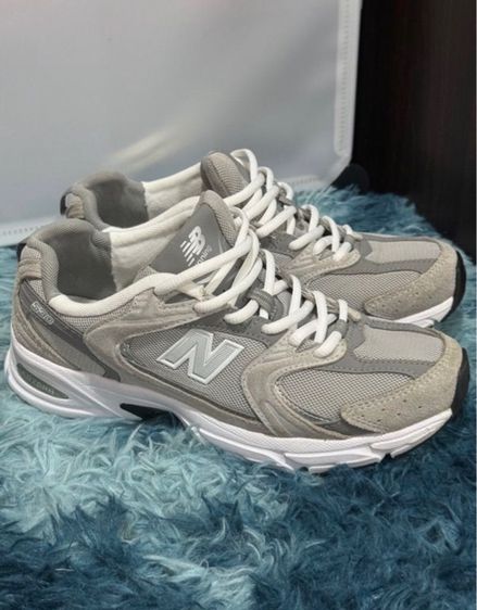 รองเท้า