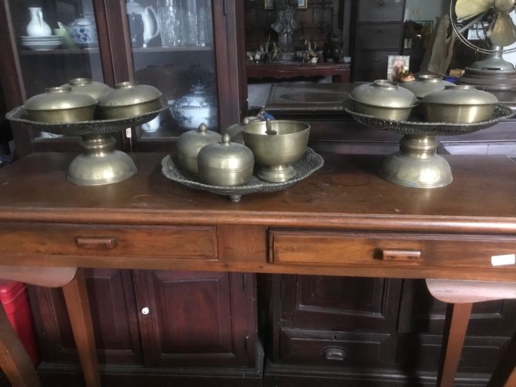 ชุดตักบาตรทองเหลืองโบราณ รูปที่ 11