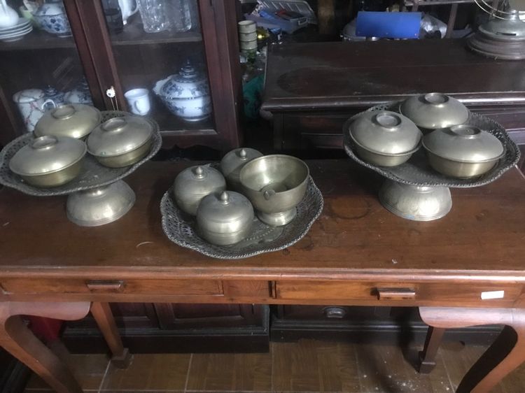 ชุดตักบาตรทองเหลืองโบราณ รูปที่ 12