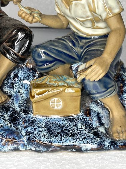 รูปปั้นจีน คนหาปลาหมึกสะสม รูปที่ 5