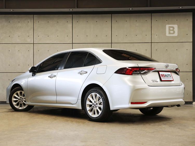 Toyota Altis 2020 1.6 G Sedan เบนซิน ไม่ติดแก๊ส เกียร์อัตโนมัติ บรอนซ์เงิน รูปที่ 4