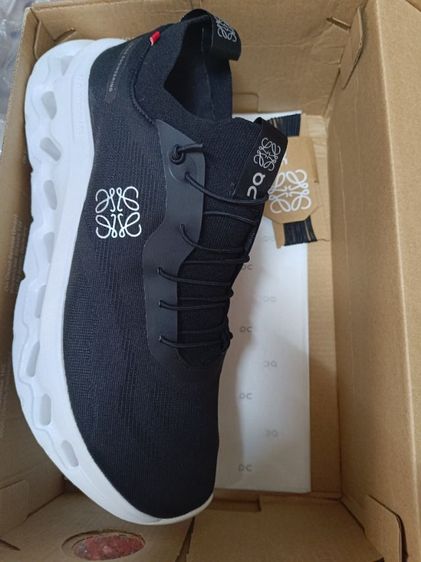 ขาย On Cloudsurfer จันจ้าว นิยม สภาพสวย ของแท้ size 40-255cm รูปที่ 17