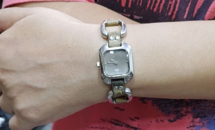 นาฬิกาข้อมือ ผู้หญิง Ellesse มือสอง รูปที่ 3